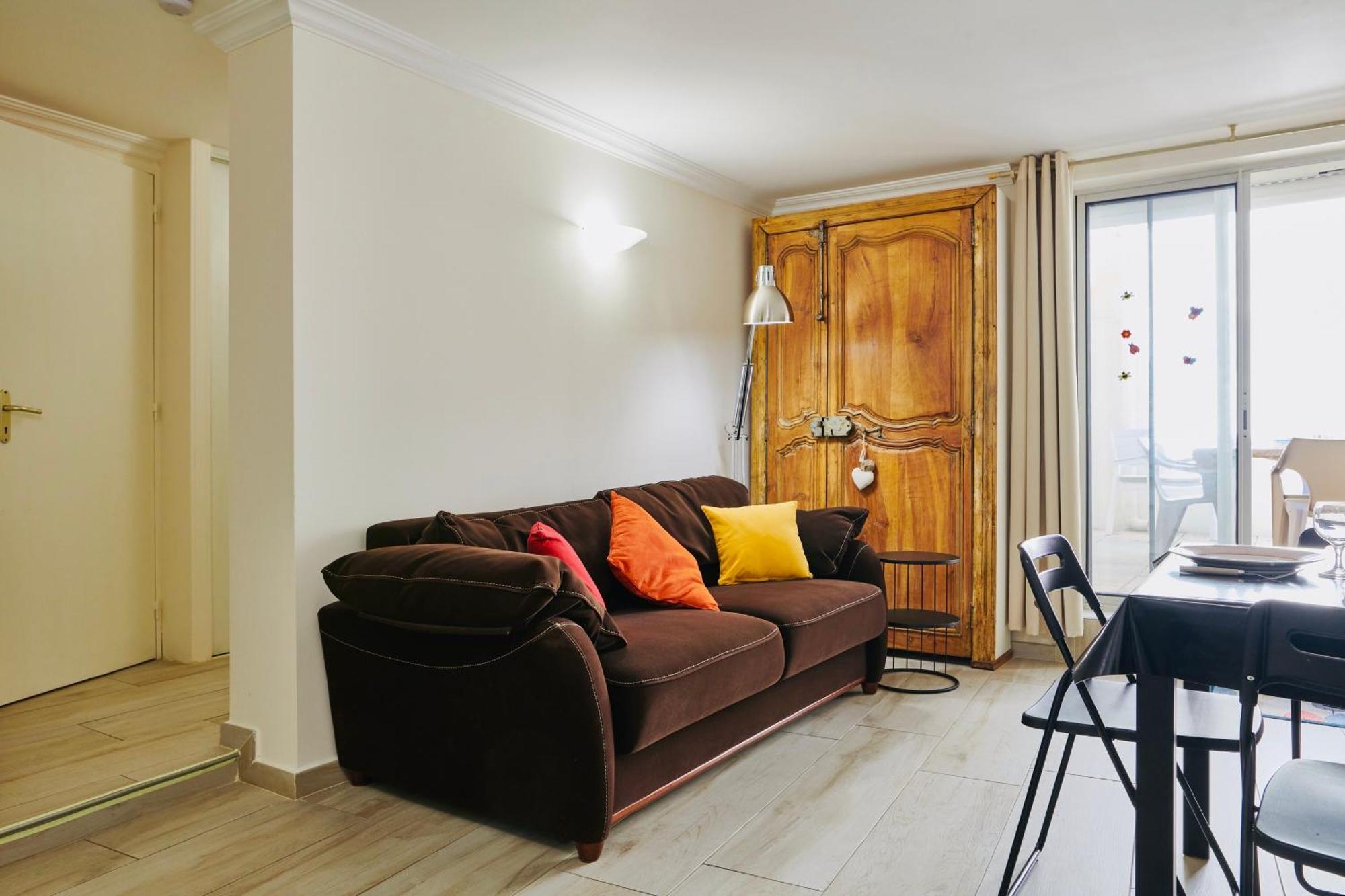 Le Cocon Setois, Clim, Patio Et Garage Pour Vehicule Type Golf, Linge De Lit Et Serviettes Inclus Сет Екстер'єр фото